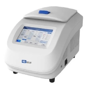 96 wells Gradient PCR System (PCR장치)