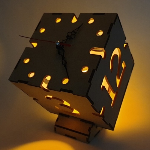 큐브 조명 시계